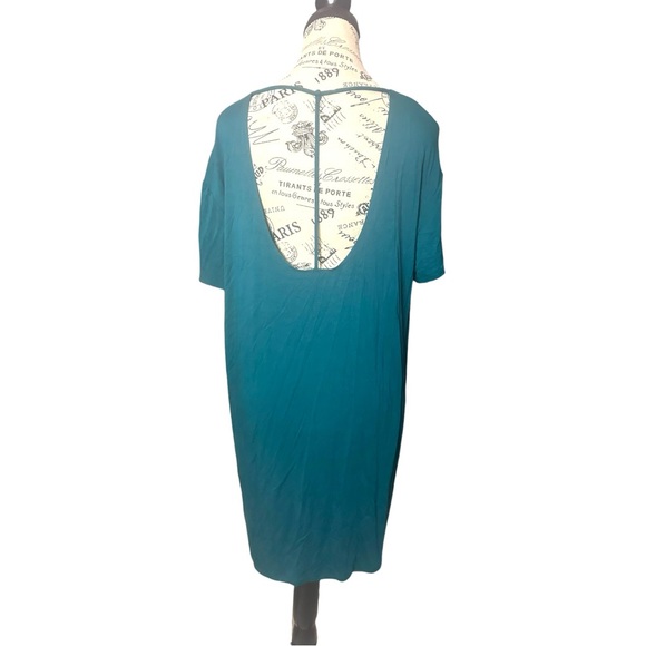 Fabletics Finley Open Back Dress - Picture 6 of 7